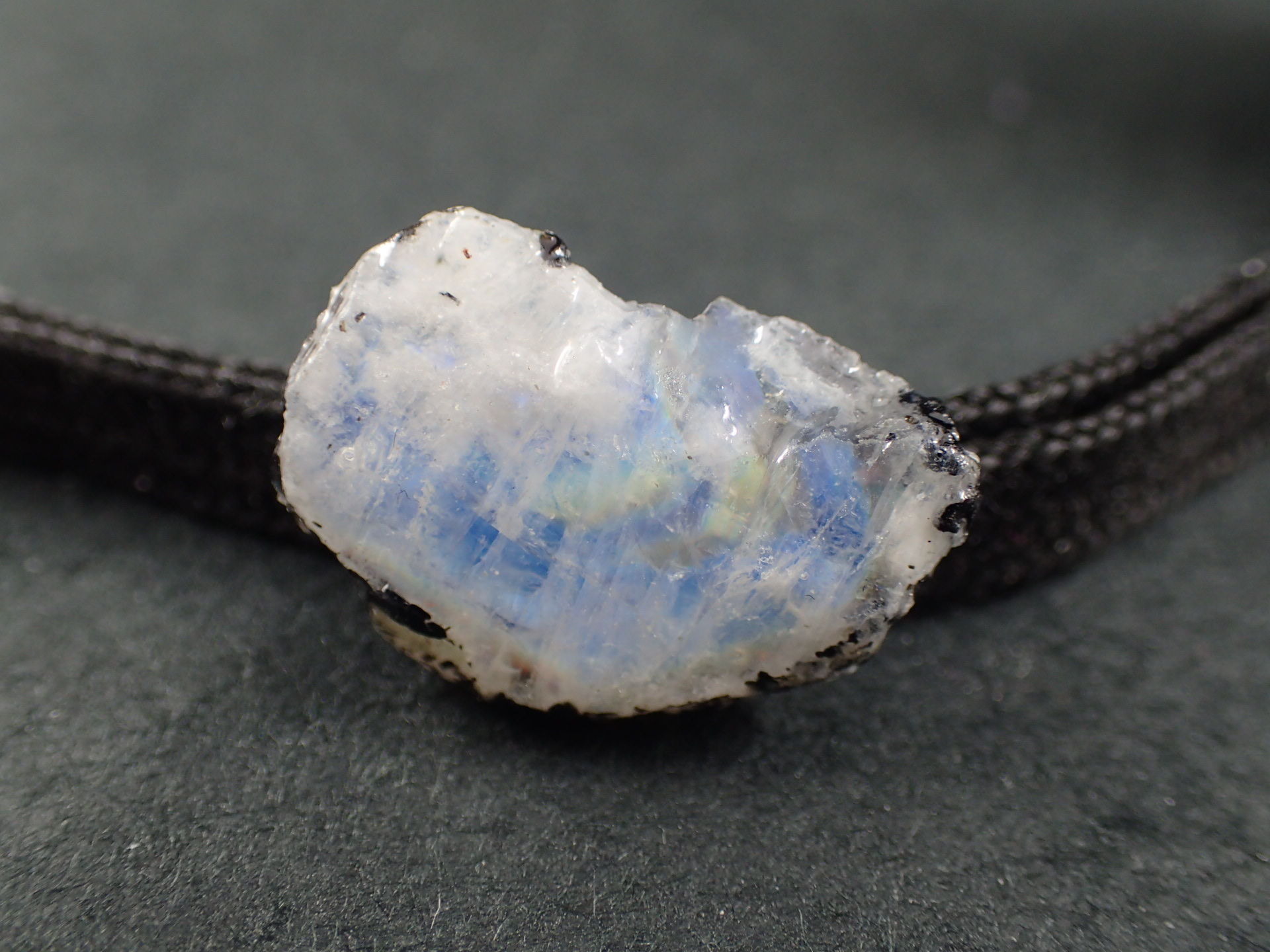 最高品質ブルームーンストーン原石 スリランカ 産 ｜石の販売専門店