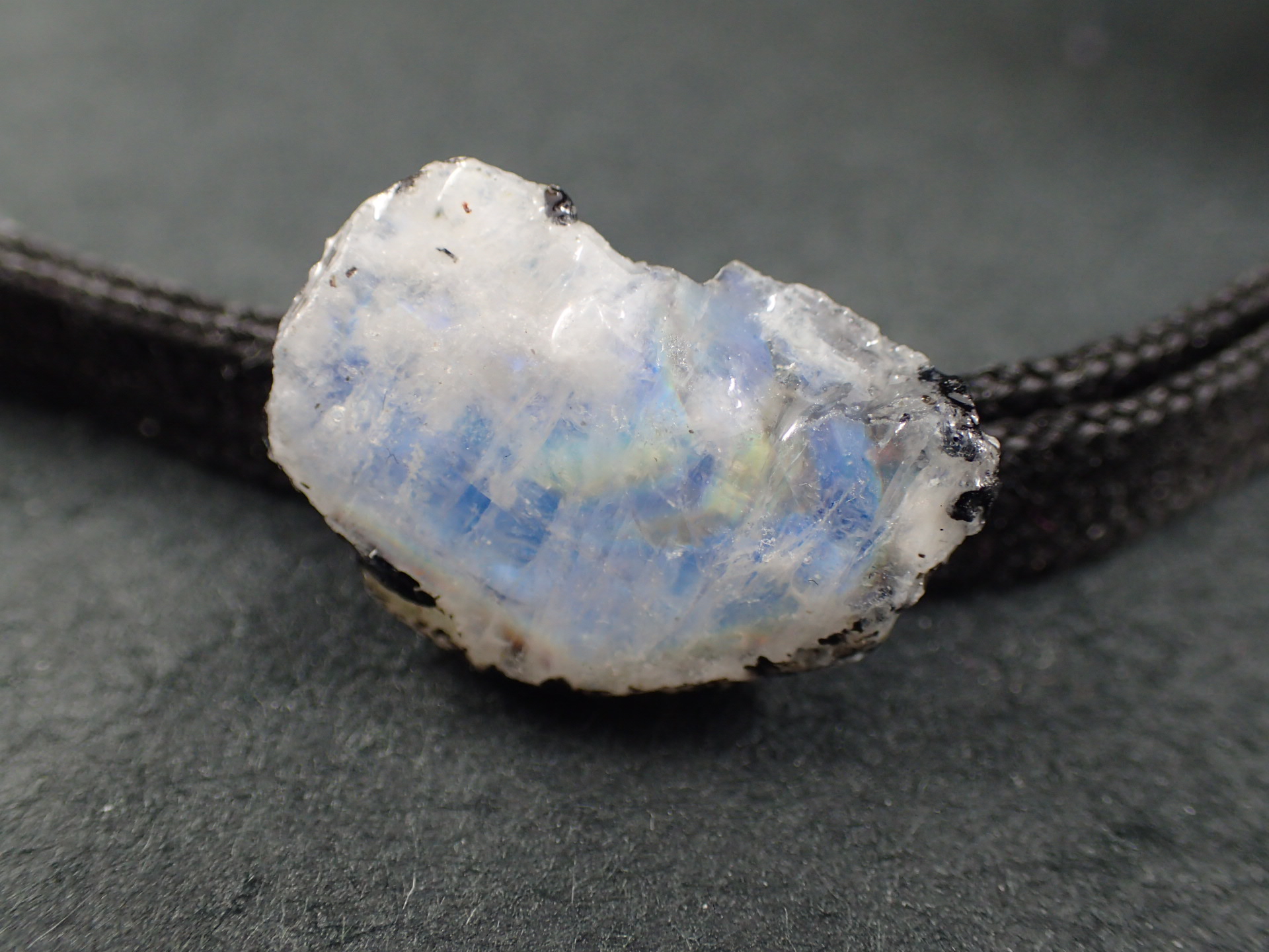 最高品質ブルームーンストーン原石 スリランカ 産 ｜石の販売専門店