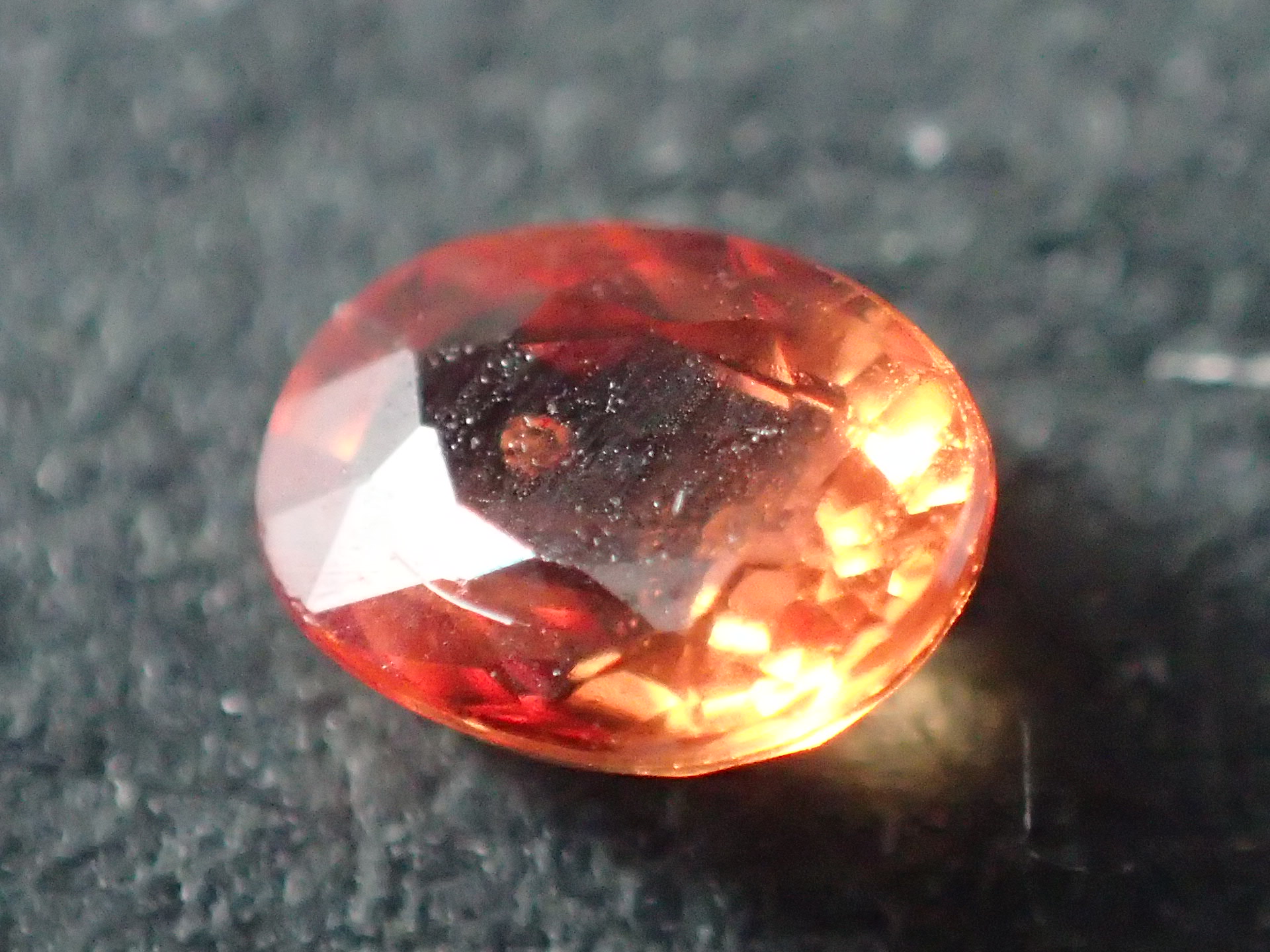 最高品質ファンシーオレンジサファイア オーバルカット スリランカ 産