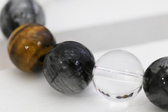 才能を開花させる タイガーアイ＆トルマリンインクォーツ(ブラック