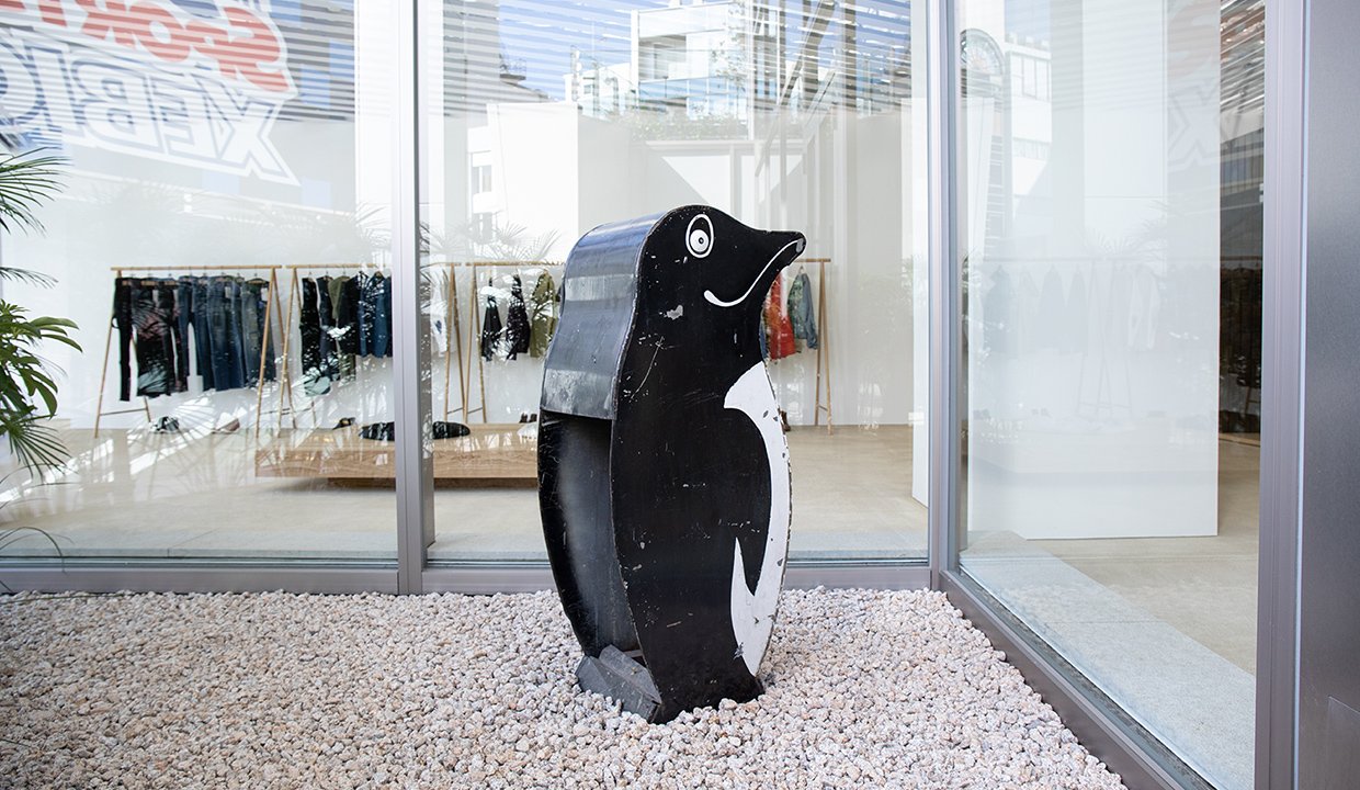 PEERLESS | Dissertation | visvim