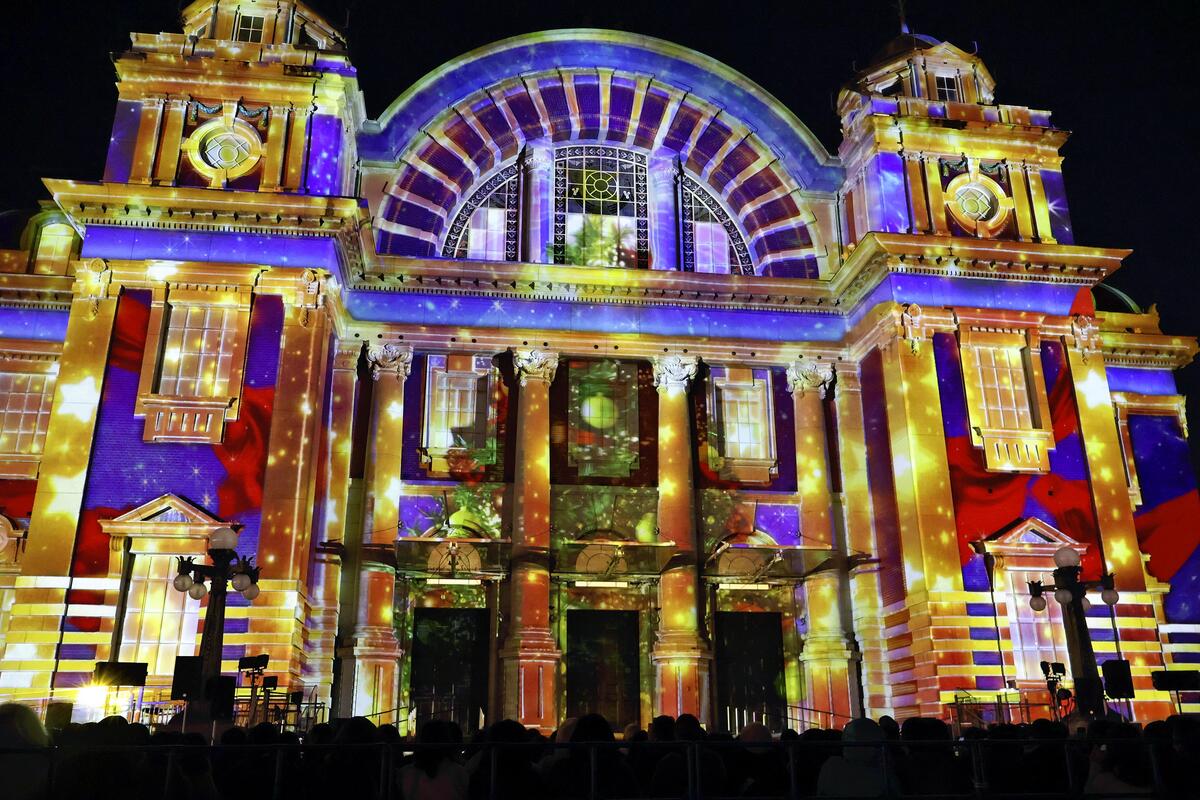 上戸彩さん「大阪の皆さんを盛り上げようという企画自体に感動しちゃっ