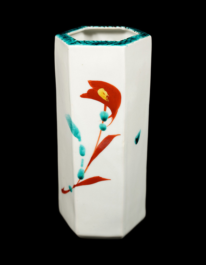 瀧田項一「赤絵花文六角花生」 | 山田書店美術部オンラインストア