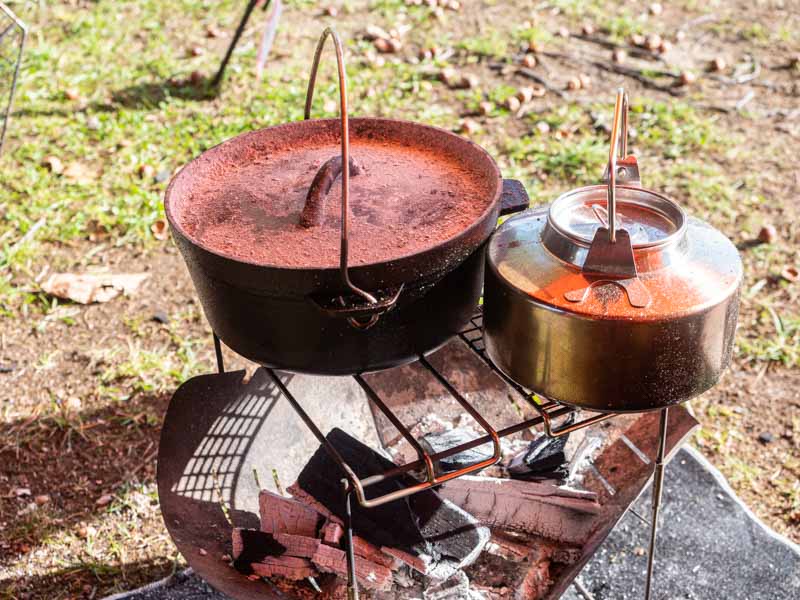 レビュー】軽量コンパクトなソロ焚火台ピコグリル398と最強の網！ - ぜ