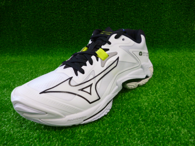 ウェーブライトニングZ8入荷しました！ – ZENTAN SPORTS