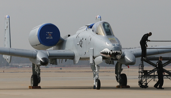 特集】A-10 サンダーボルトⅡ攻撃機 | 飛行機倶楽部