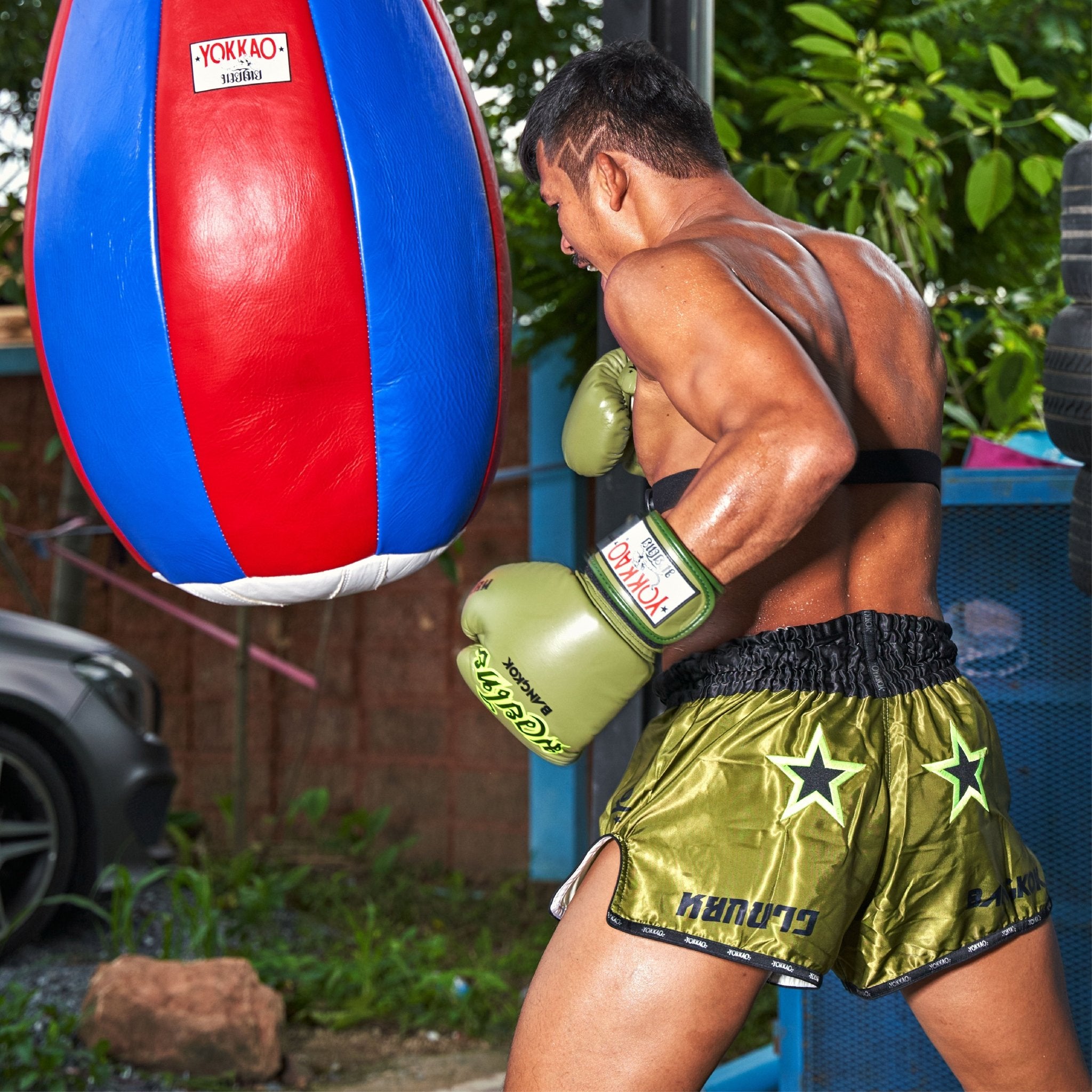 Late Show Muay Thai Shorts | YOKKAO
