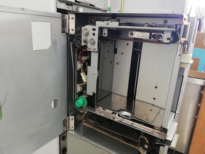 グローリー 両替機 ERD-20Q 架台付き | ユナ厨房