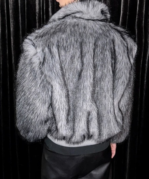 Otte ジャケット テーラードジャケット フェイクファージャケット