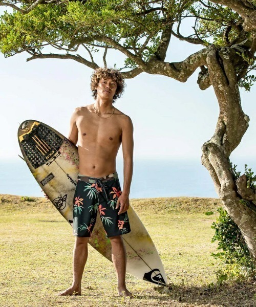 Quiksilver（クイックシルバー） 水着 HIGHLINE ARCH 19/クイック