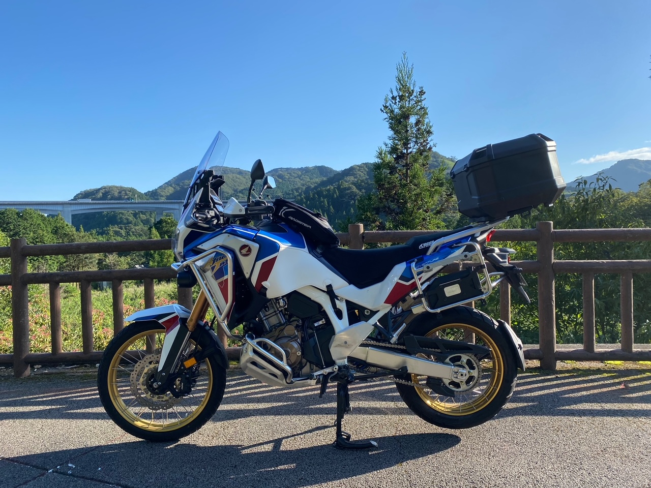 アフリカツイン CRF1100Lのシート - No-blog