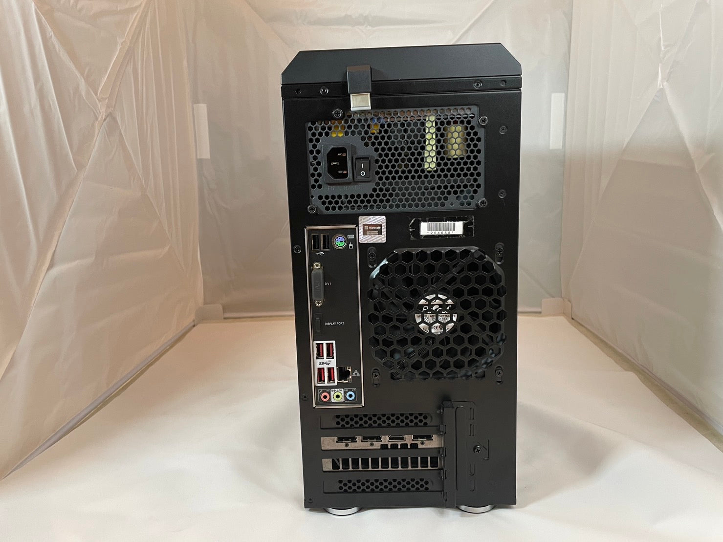 G-Tune Core i7-9700×GTX 1660 Ti【Bランク】 – アドパソ