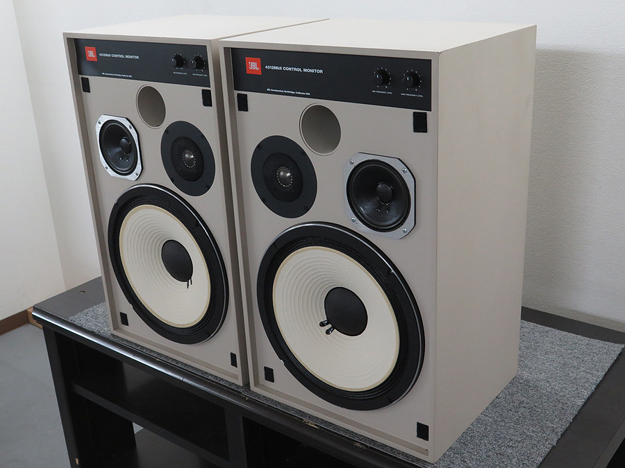 JBL 4312 MK GY スピーカー ペア @21290 / 中古オーディオ買取、販売