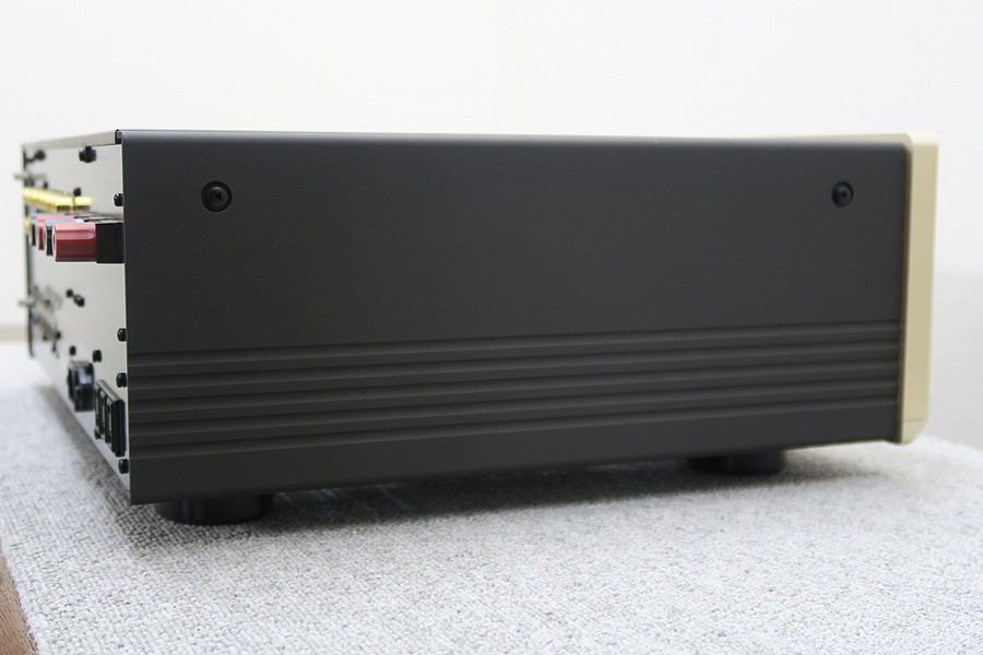 アキュフェーズ Accuphase E-306V プリメインアンプ @46354 / 中古