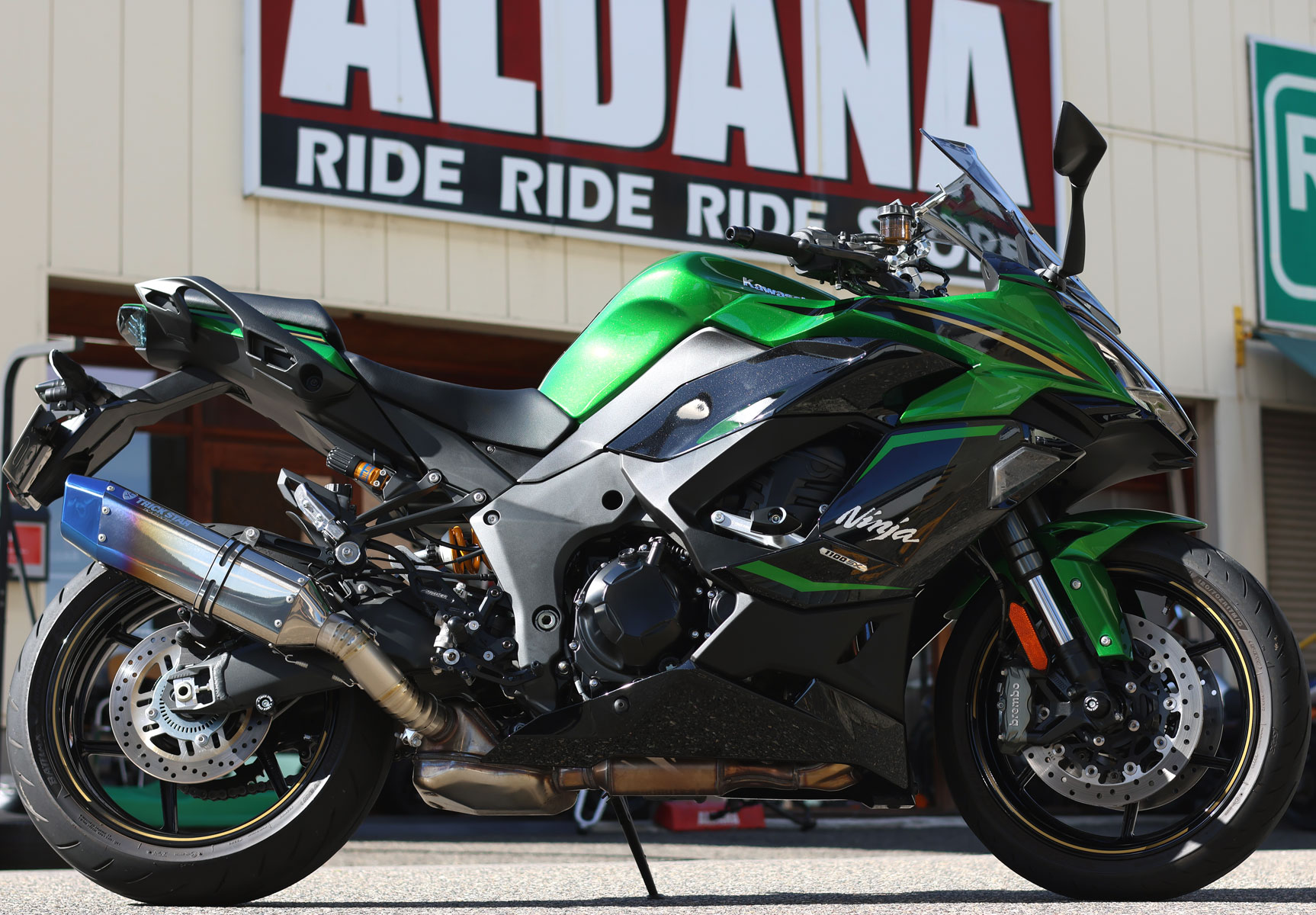 Kawasaki Ninja 1100SX | ALDANA RIDE RIDE RIDE STORE