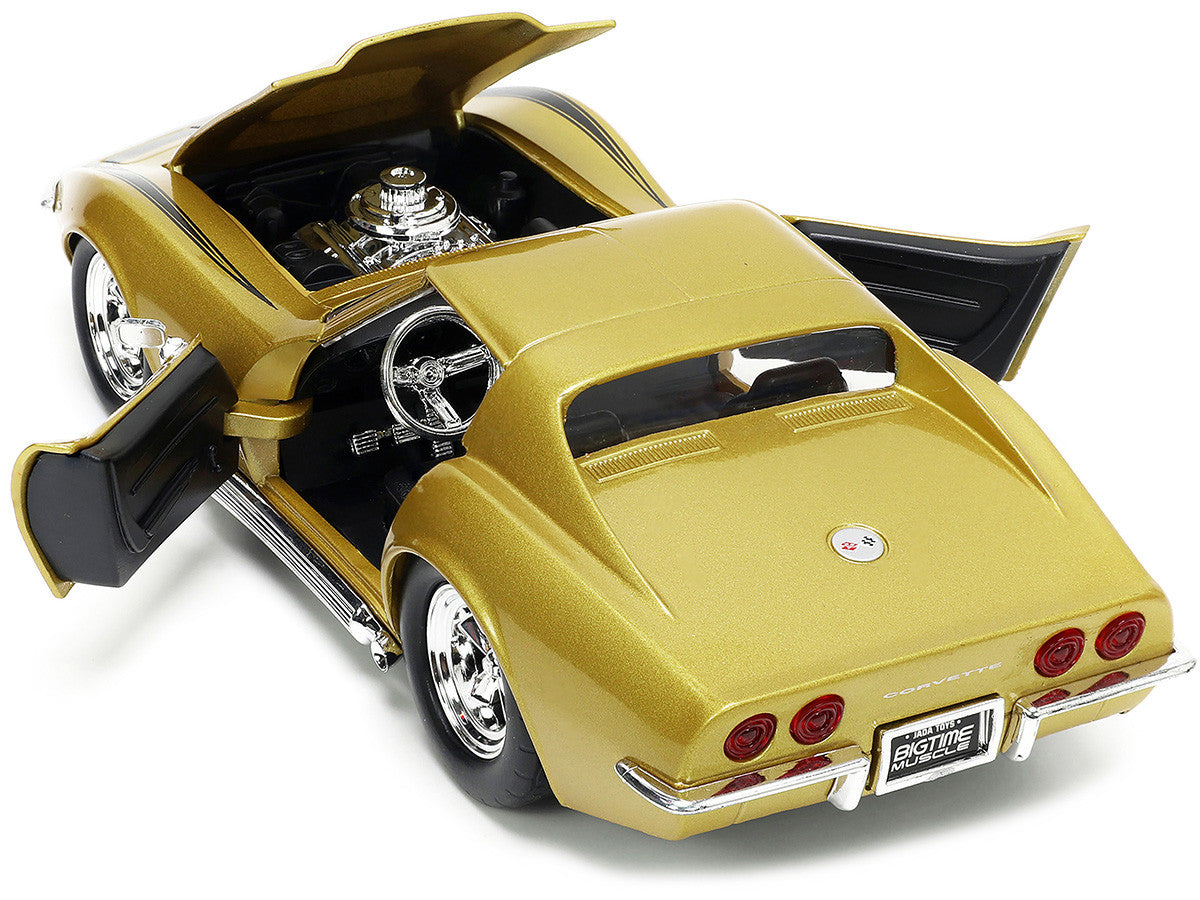 1:24 1969 Chevrolet Corvette Stingray ZL-1 -- Gold w/Black Stripe -- J