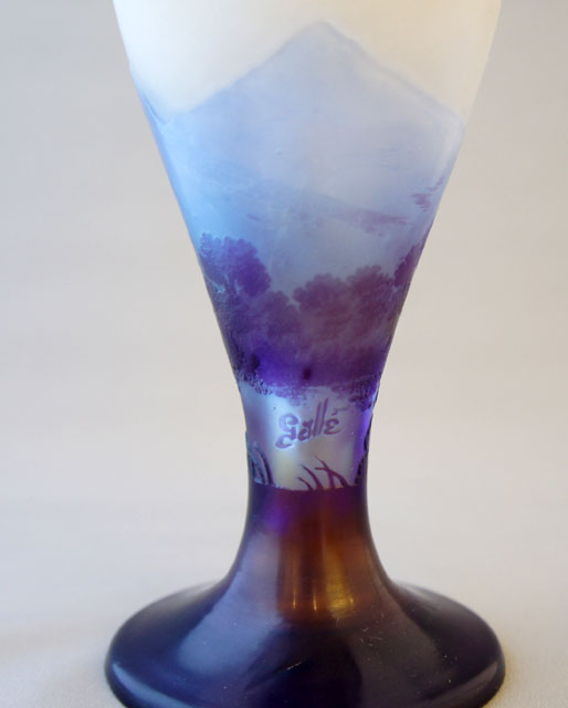 エミール・ガレ「森に鷹文様 ランプ」《アンティックかとう》