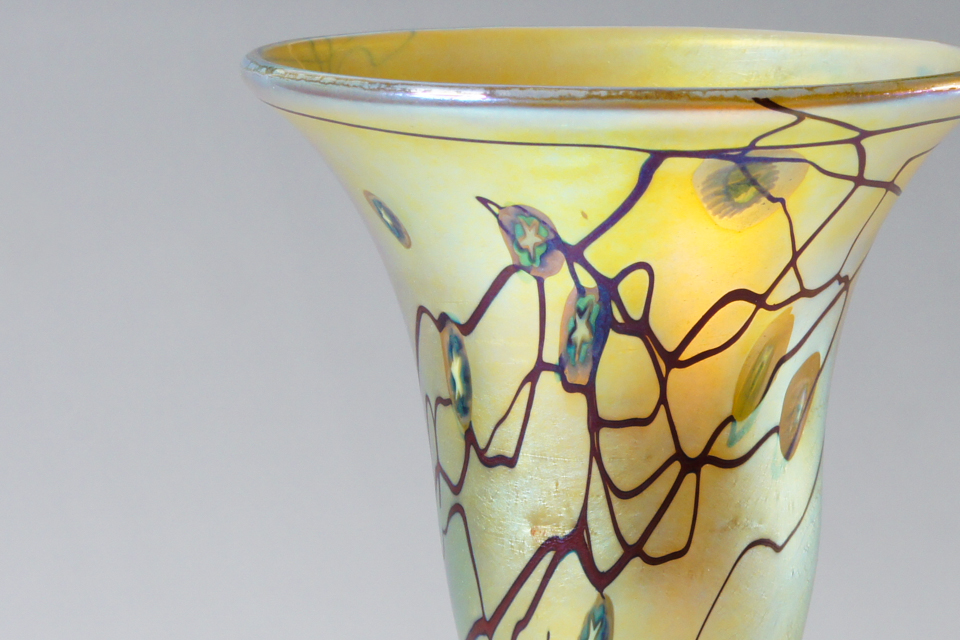 ルイス・カムフォート・ティファニー「幾何学文聖杯」《アンティック