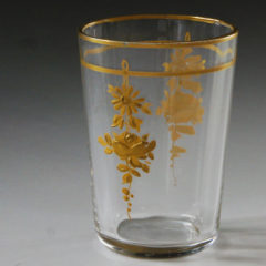 オールドバカラ「金彩花文冷酒杯」《アンティックかとう》