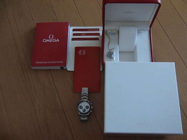 オメガ スピードマスターデイト ジャパンリミテッド2009