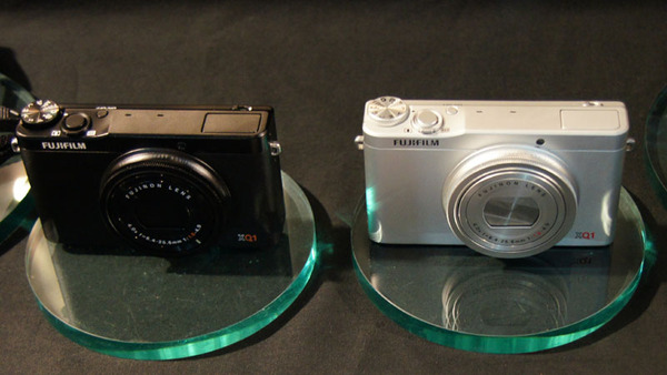 ASCII.jp：世界最速AF搭載！ 富士フイルムのミラーレス一眼「X-E2」