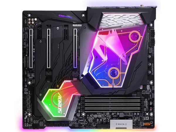 ASCII.jp：全コア5.1GHz動作確認済みのCore i9-9900Kが付属する水冷