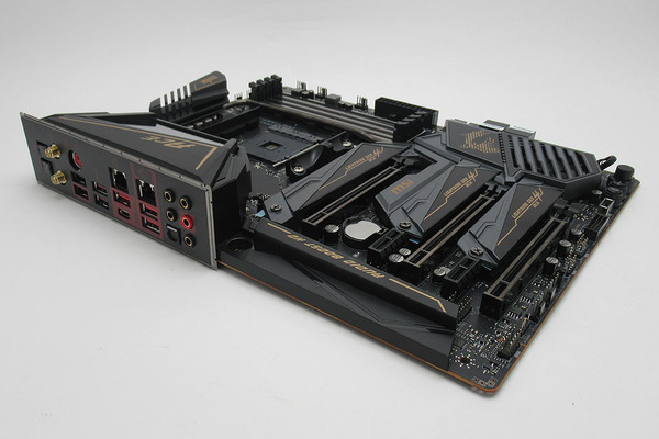 ASCII.jp：X570マザーボード選びに迷ったら質実剛健なMSI「MEG X570