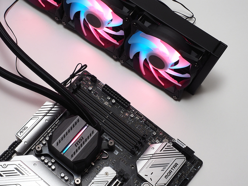 1万4000円でこの性能。コスパ優秀の36cm水冷CPUクーラーを検証 - 週刊