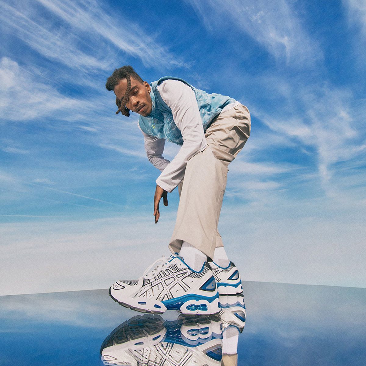 スポーツスタイルカテゴリーから2000年代のデザインを継承し ライフ