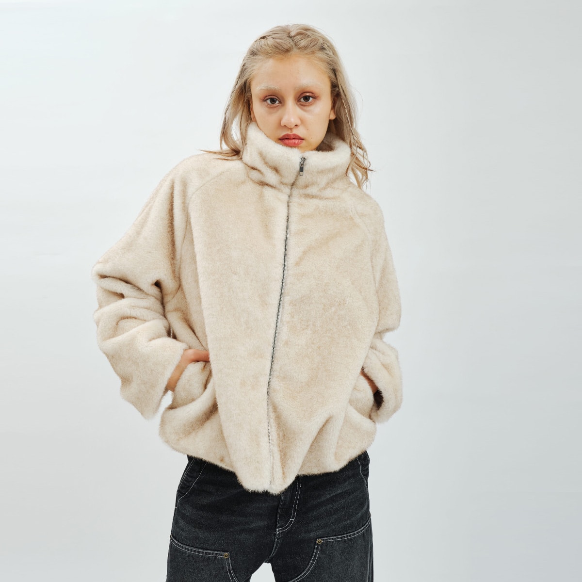 atmos pink Faux Fur Jacket IVORY（アトモス ピンク フォーファー