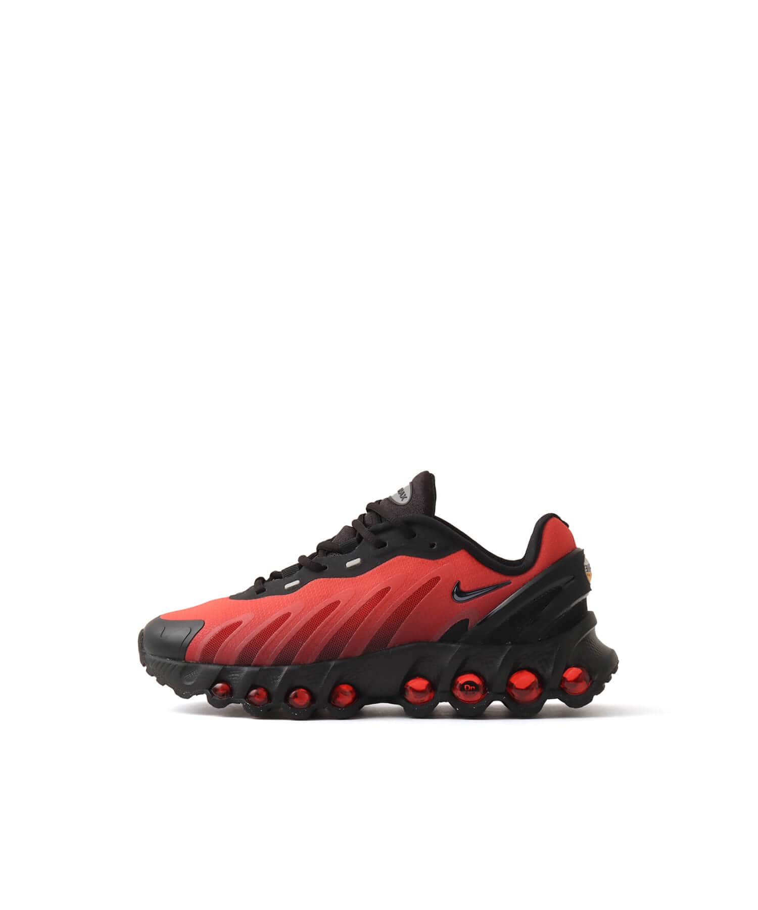 NIKE AIR MAX DN8 (GS) BLACK/BLACK-UNIVERSITY RED（ナイキ エア