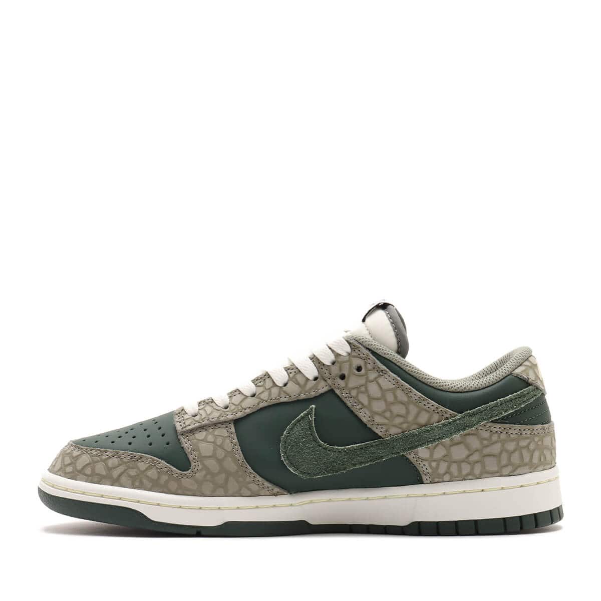 NIKE DUNK LOW RETRO PRM DARK STUCCO/VINTAGE GREEN-SUMMIT WHITE