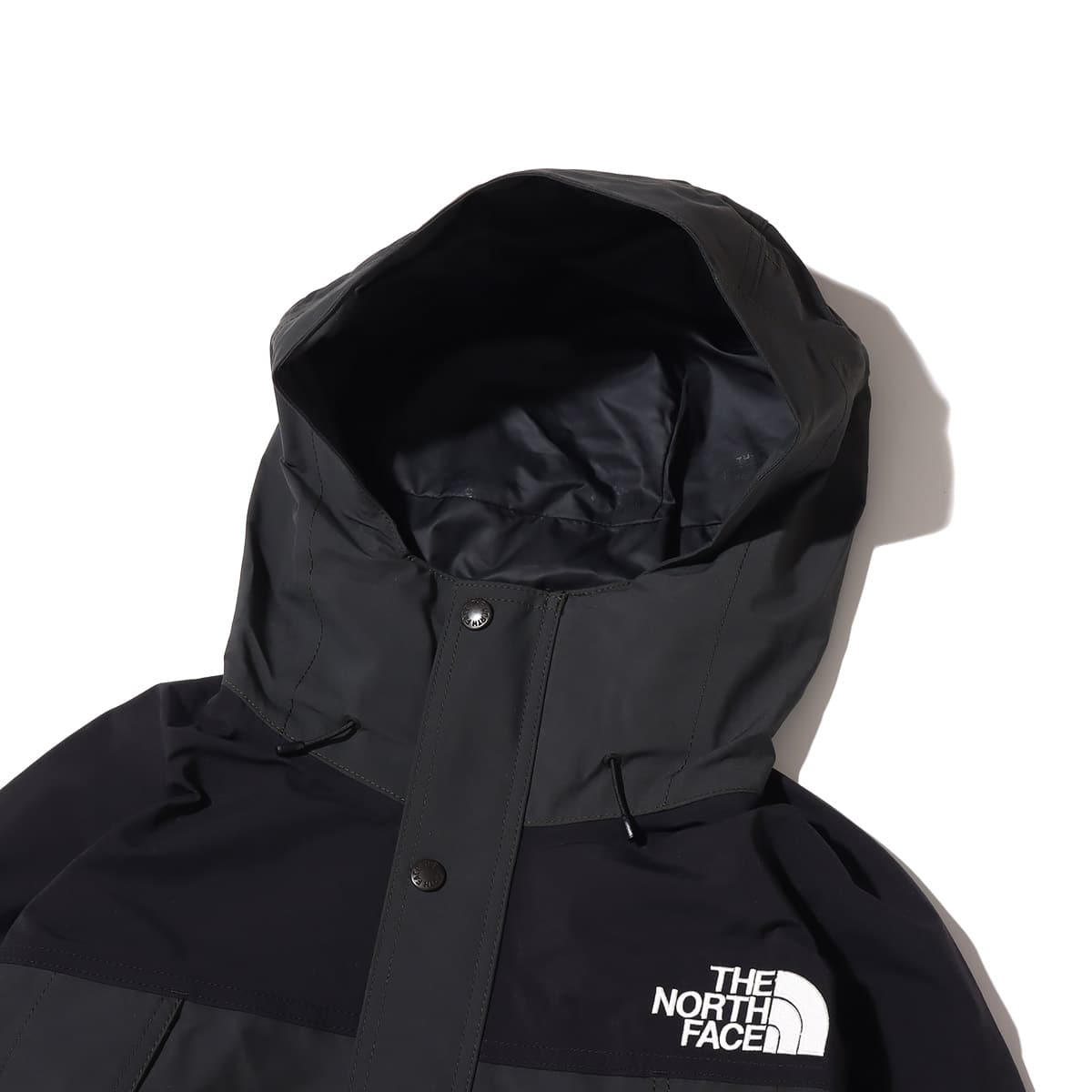 THE NORTH FACE MOUNTAIN LIGHT JACKET アスファルト グレー（ザ
