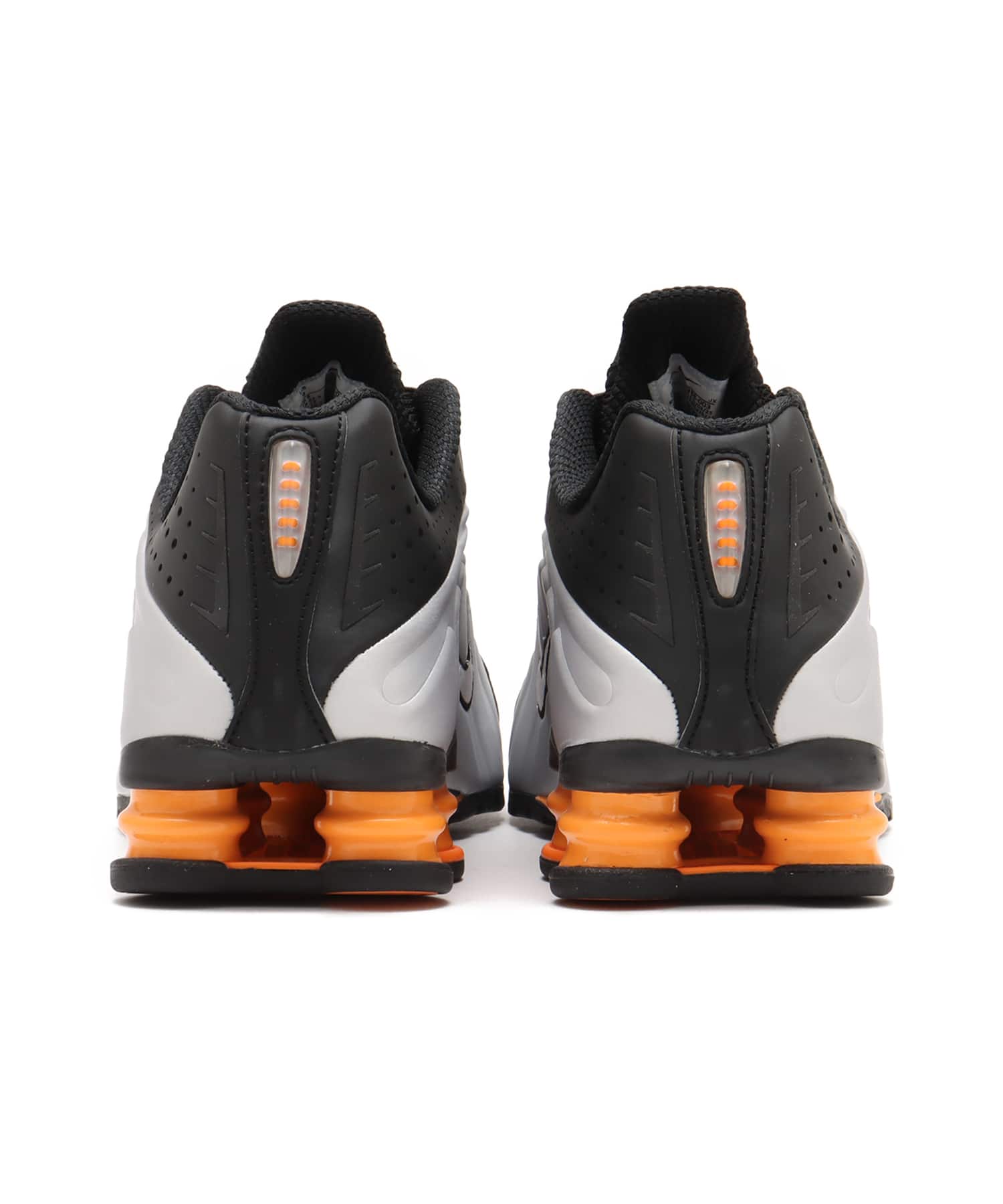NIKE SHOX R4 BLACK/VAST GREY-BRIGHT MANDARIN（ナイキ ショックス R4