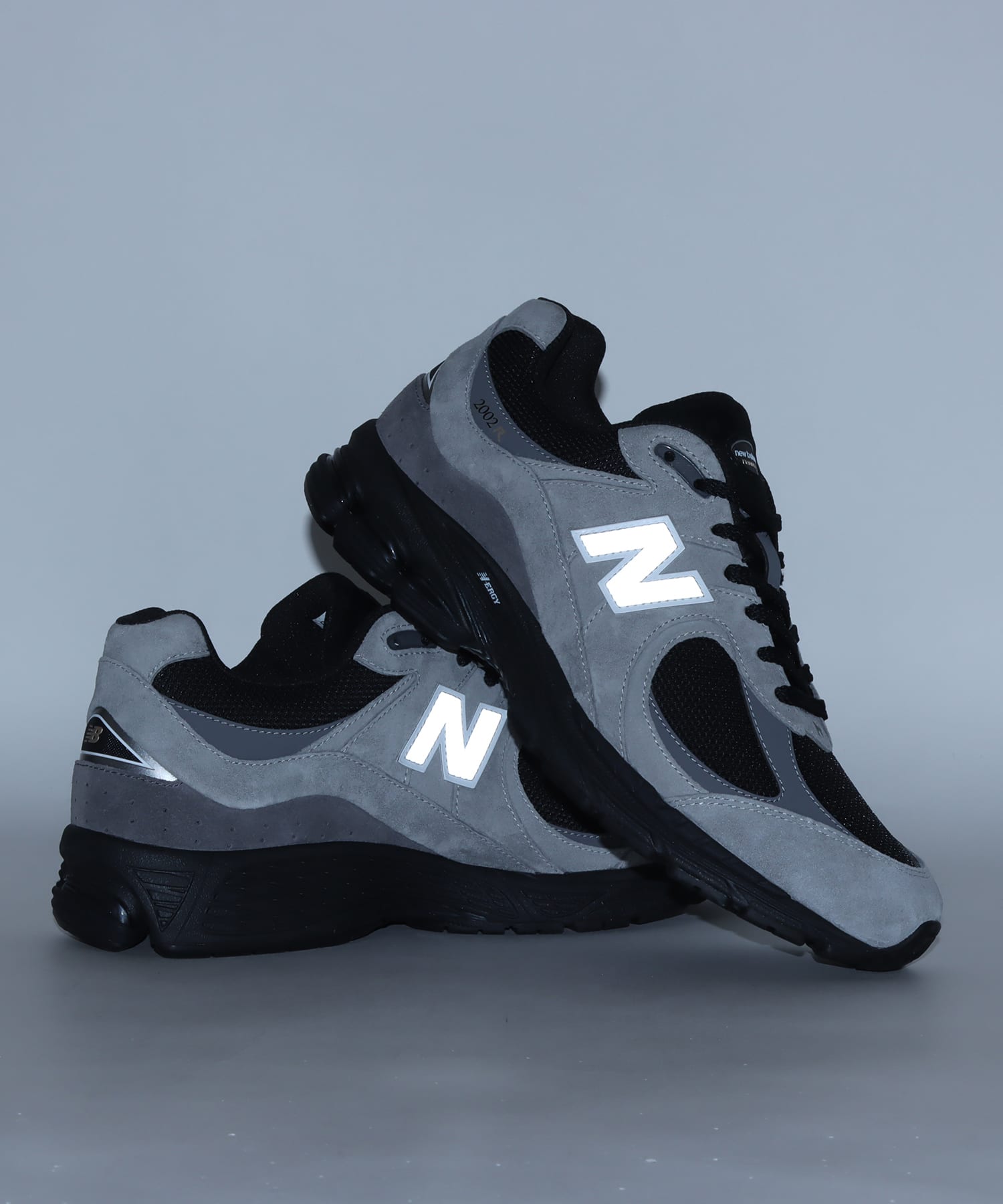 New Balance U2002RM GRAY（ニューバランス U2002RM-グレー） | atmos