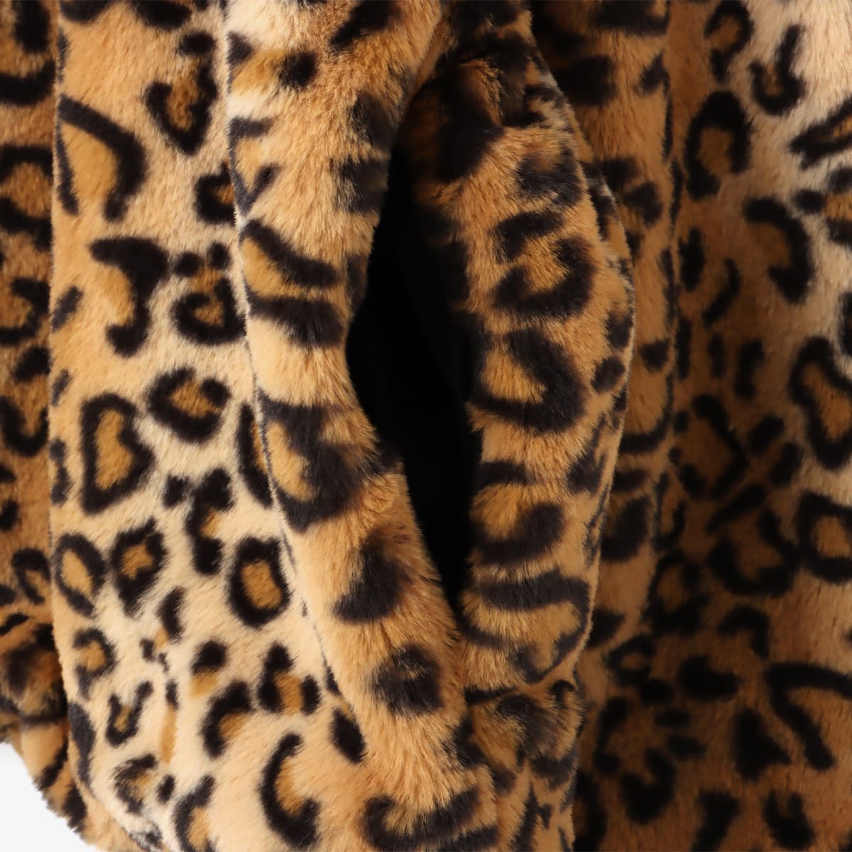 atmos pink Faux Fur Jacket LEOPARD（アトモス ピンク フォーファー