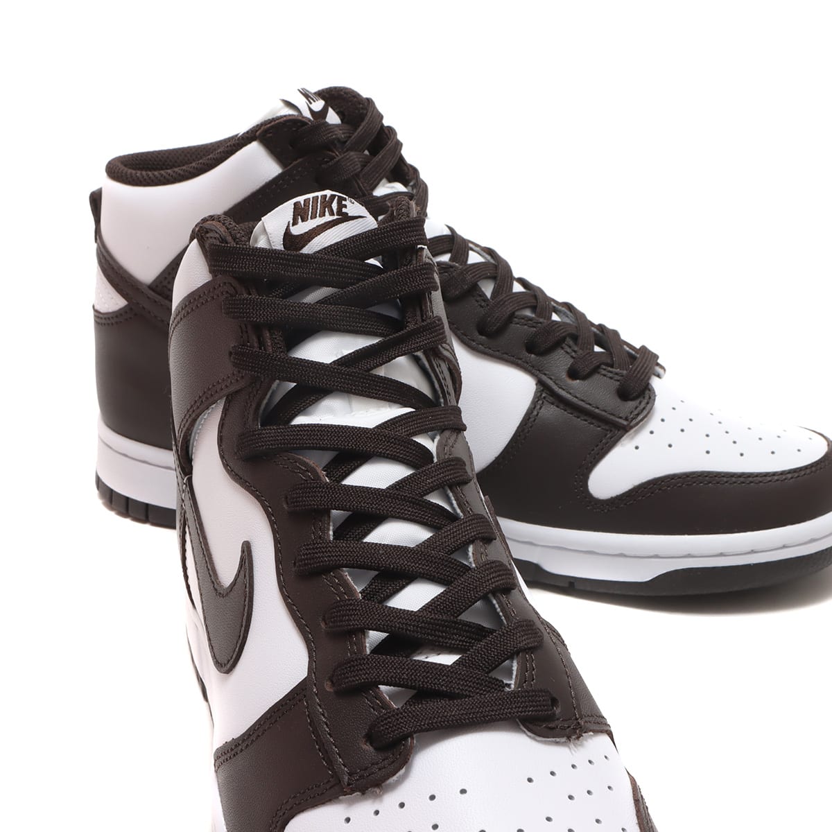 NIKE DUNK HI RETRO BTTYS WHITE/VELVET BROWN-WHITE 23FA-I（ナイキ