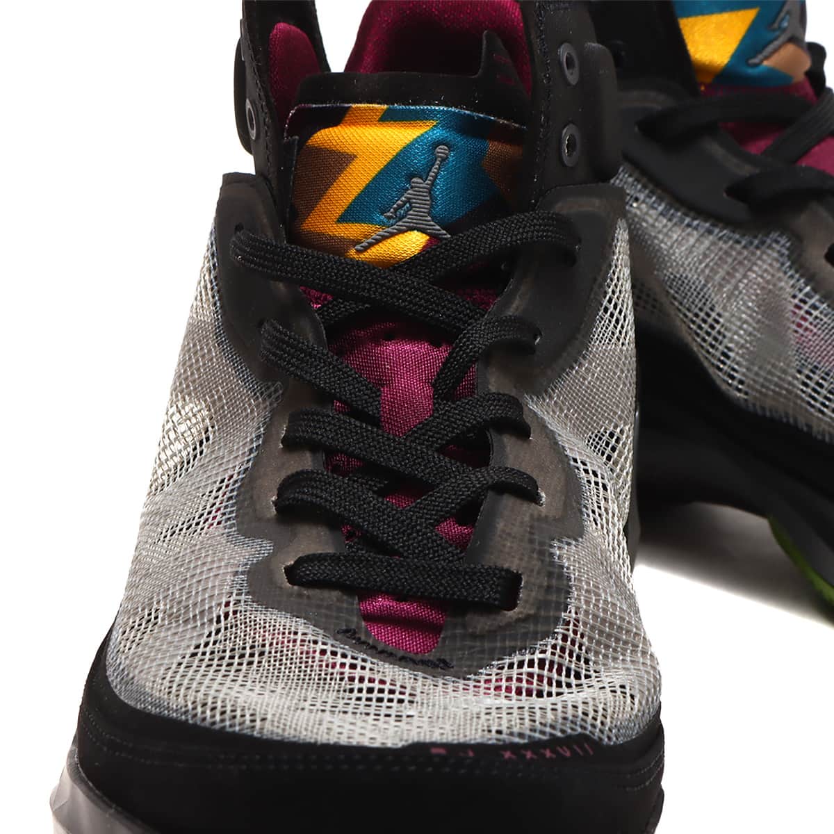 JORDAN BRAND AIR JORDAN XXXVII PF BLACK/BORDEAUX-MIDNIGHT FOG