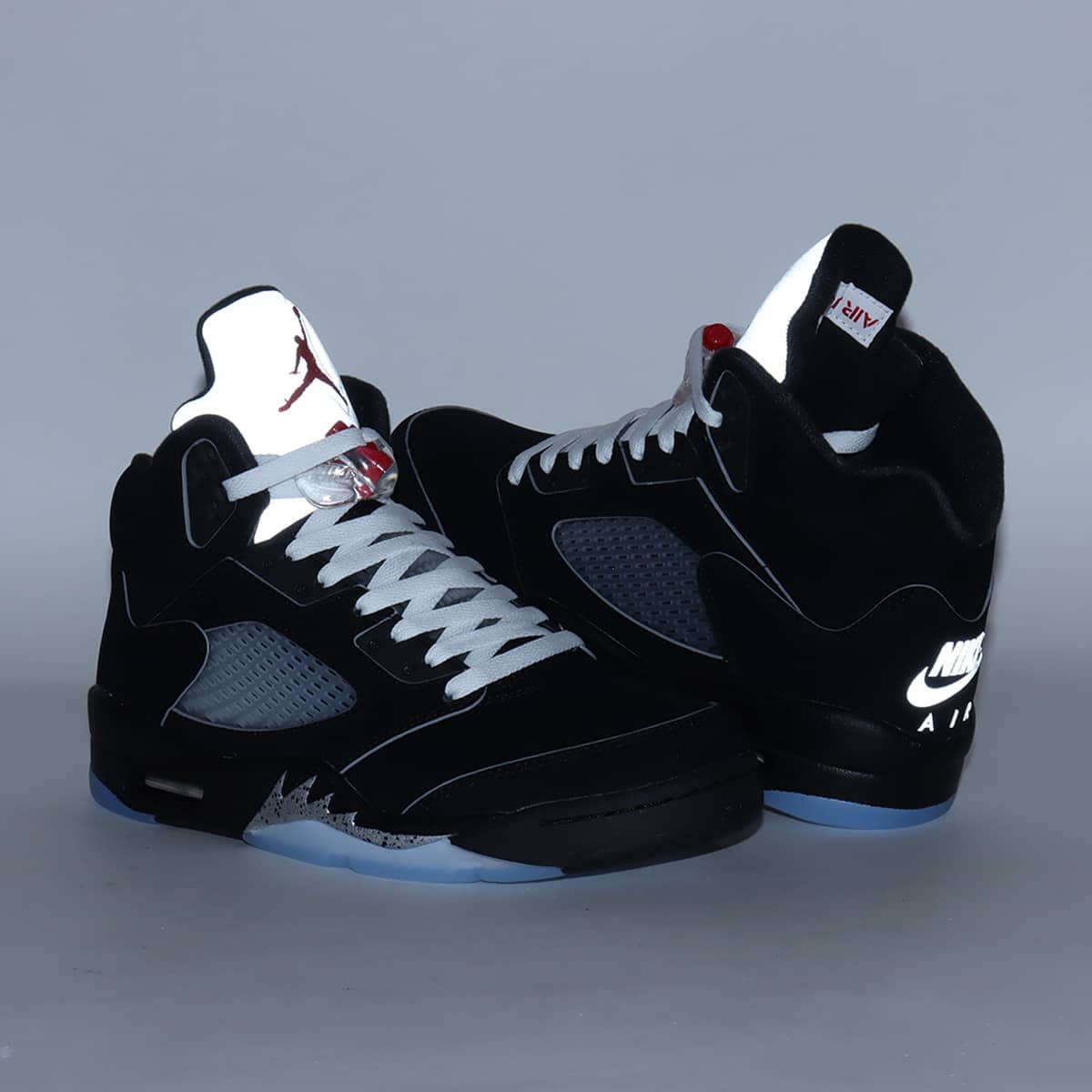 JORDAN BRAND AIR JORDAN 5 RETRO OG BLACK/WHITE-METALLIC SILVER