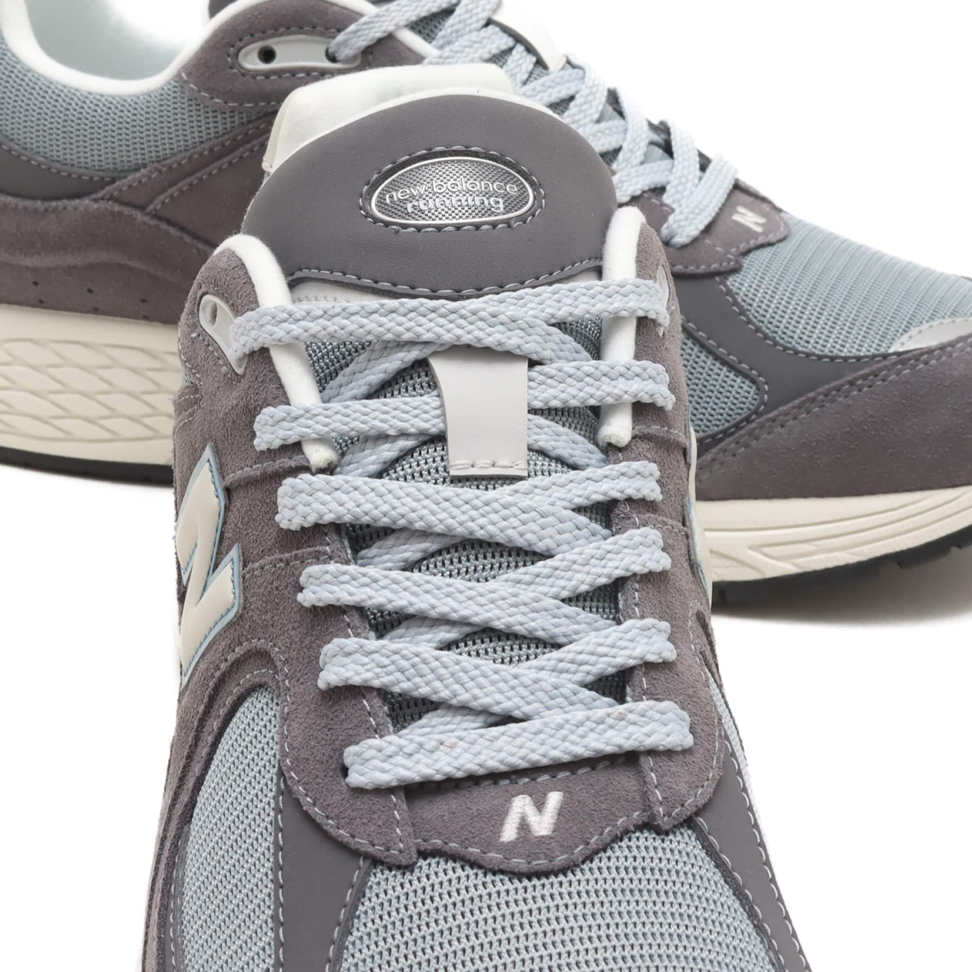 New Balance M2002RFB GRAY（ニューバランス M2002RFB-グレー