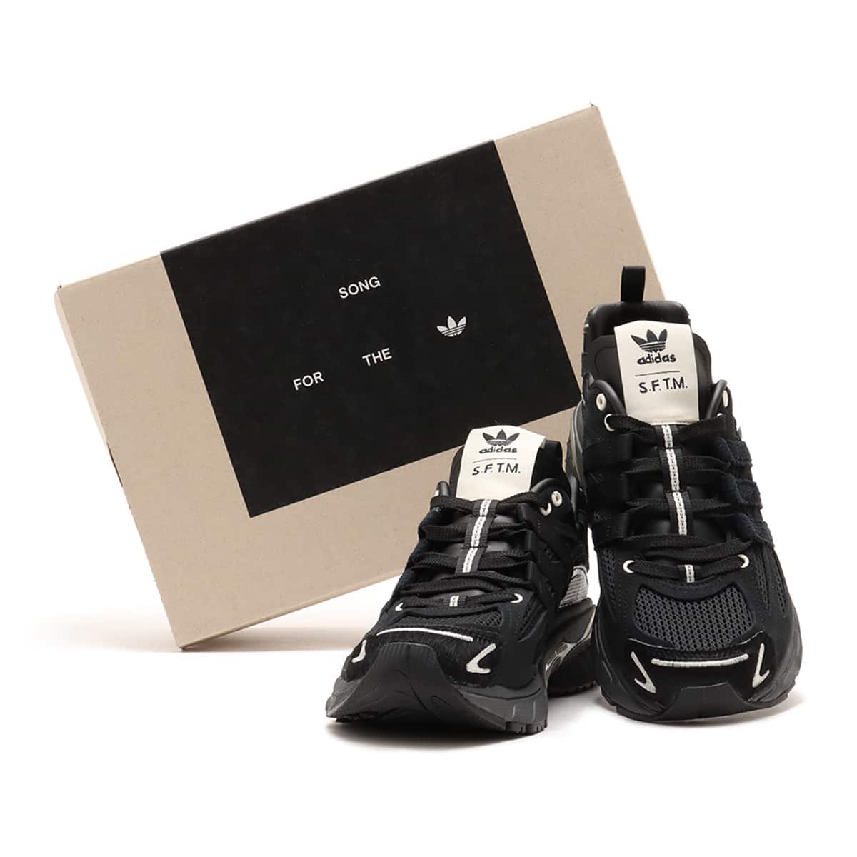 adidas ADISTAR CUSHION SFTM CORE BLACK/CORE BLACK/CREAM WHITE