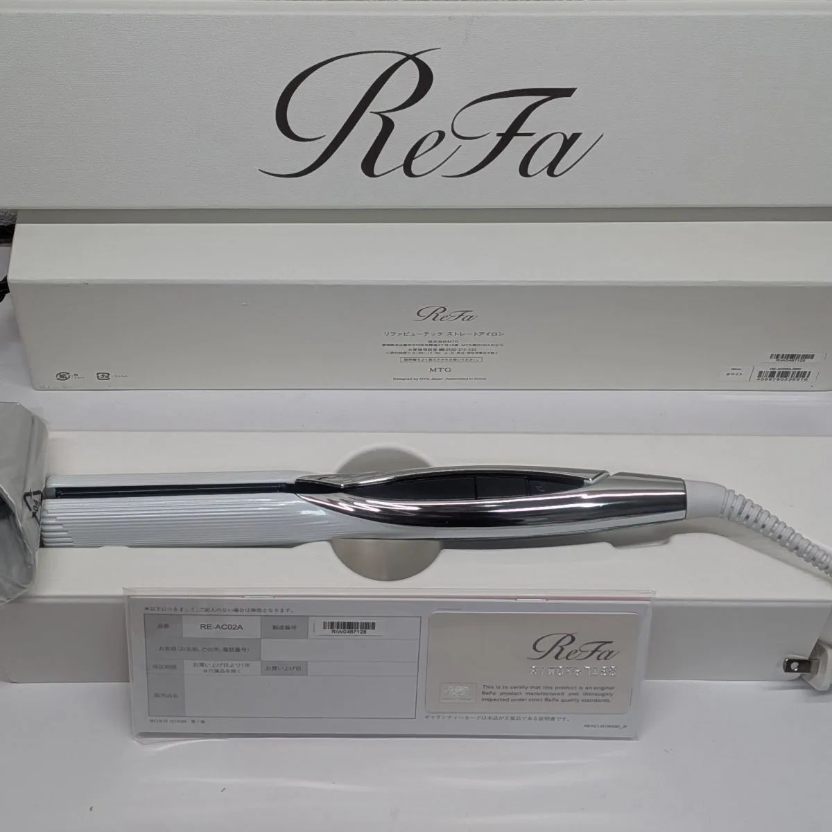 MTGのReFa BEAUTECH STRAIGHT IRON（ホワイト）﻿ 型番 RE-AC02A-RIW