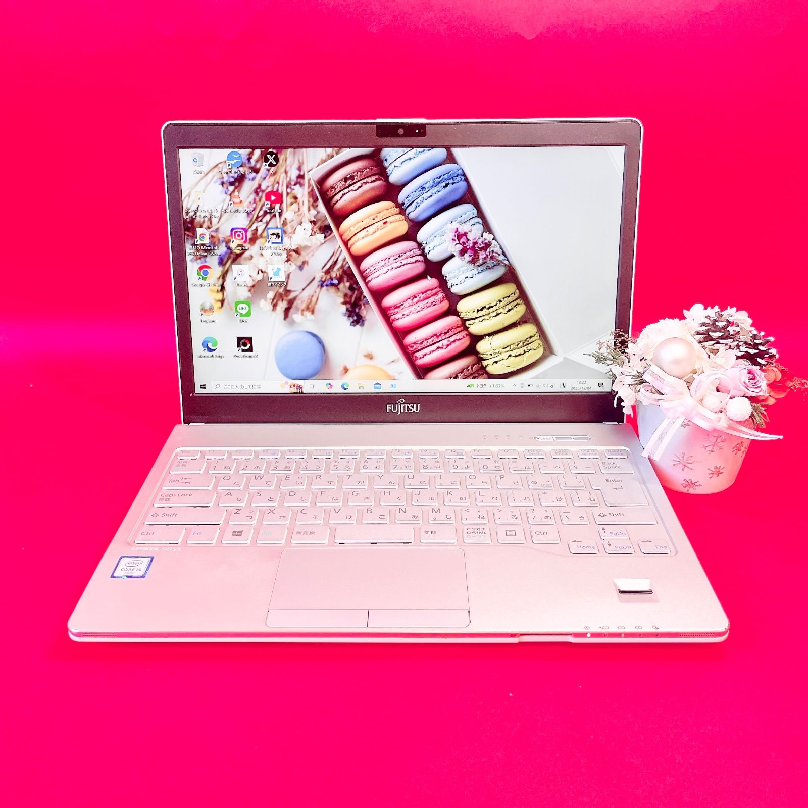 設定済みでサクサク動くSSD⭐大人気白ノートパソコン⭐WEBカメラ⭐社会