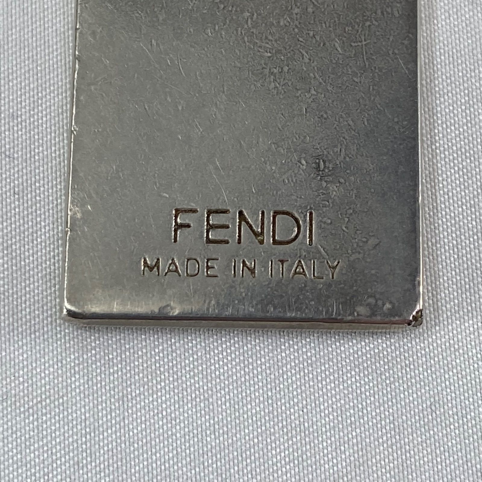 美品 フェンディ キーホルダー キューブ シルバー 箱付 16002 美品