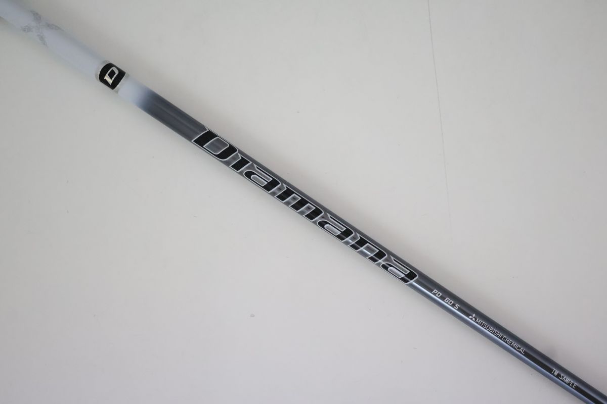 ○訳有激安！テーラーメイド ドライバー用スリーブ付き！三菱ケミカル