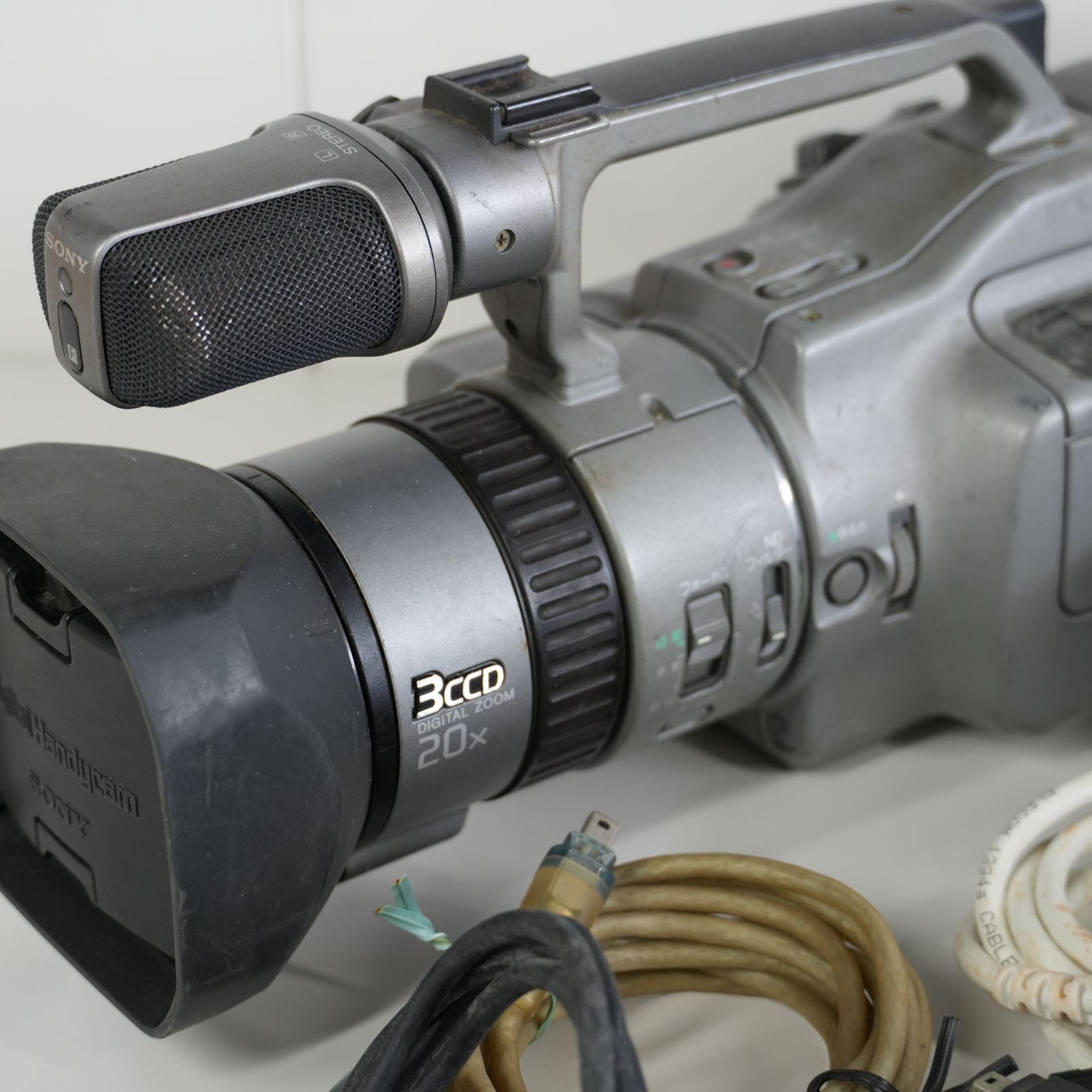 IM] ジャンク SONY デジタル ビデオ カメラ レコーダー DCR-VX1000