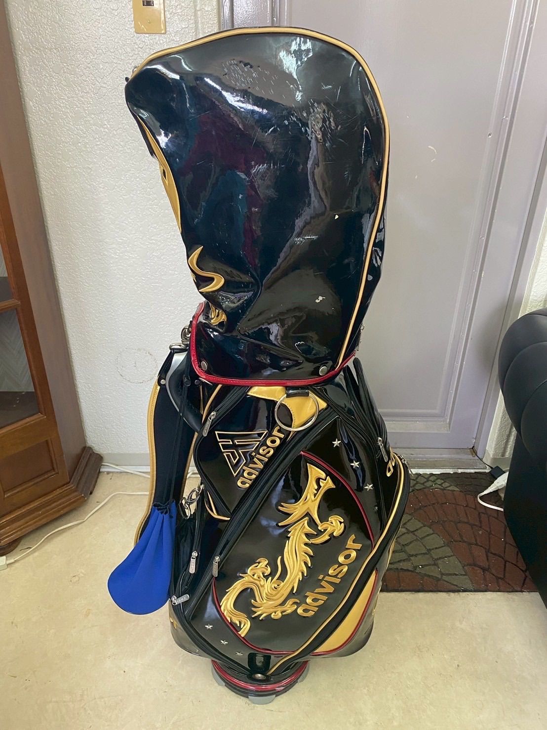 advisor ロゴ入り ゴルフキャディバッグ エナメル ブラック×ゴールド