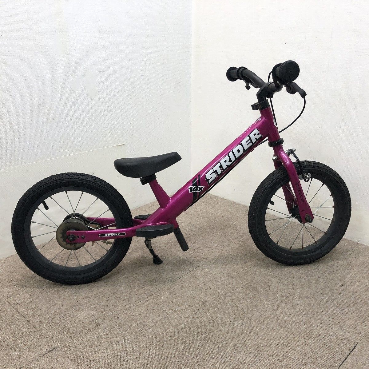 ✨美品✨ STRIDER ストライダーSPORT12 ピンク箱 取説 延長ポール