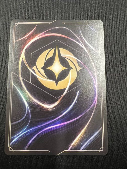 ディズニー ロルカナ トレメイン夫人 横柄な女王 エンチャンテッド