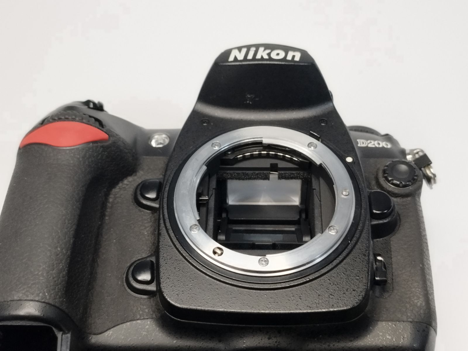 Nikon D200 ジャンク品 / バッテリー充電OK / レンズ付き Nikon D200